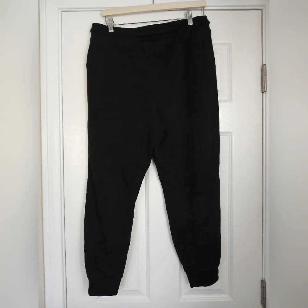 Danskin Women's Black Sweatpants